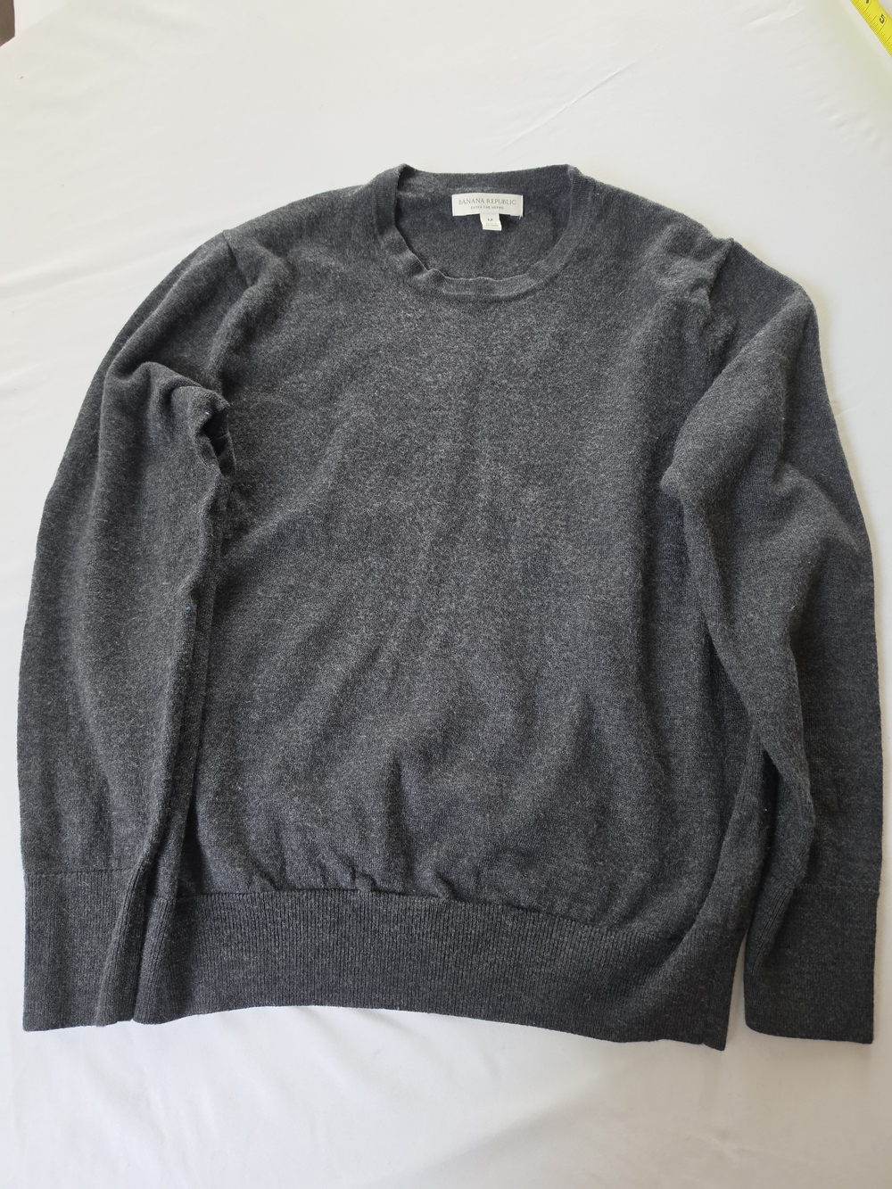 Banana Republic Men's Charcoal Crewneck Sweater